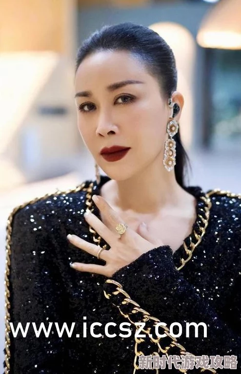 香蕉依依精品视频在线播放:最新动态揭示了该平台的用户增长和内容更新情况,吸引了更多观众的关注与参与 香蕉依依精品视频在线播放:最新动态揭示了该平台的用户增长和内容更新情况,吸引了更多观众的关注与参与