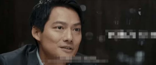 男男文高h惊爆内幕：这部作品竟然引发了广泛争议，网友热议情节设定与角色发展，背后隐藏的深意让人深思