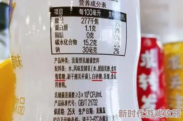 边吃胸边摸下少女娇喘连连双手紧紧抓住床单